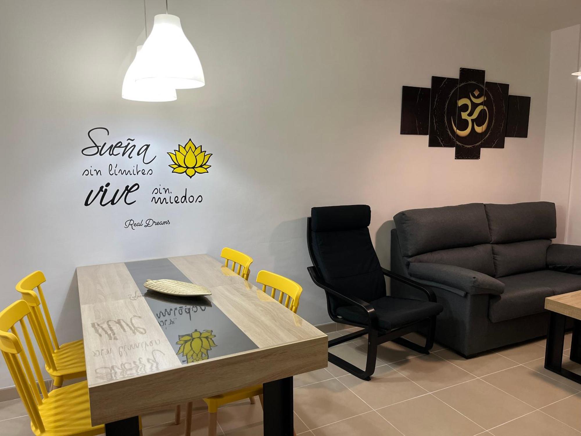 Real Dreams Apartment แซนต์ โจเม เดินเวจา ภายนอก รูปภาพ